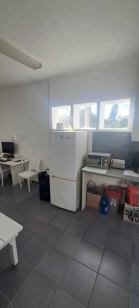 To Let 1 Bedroom Property for Rent in Summerstrand Eastern Cape